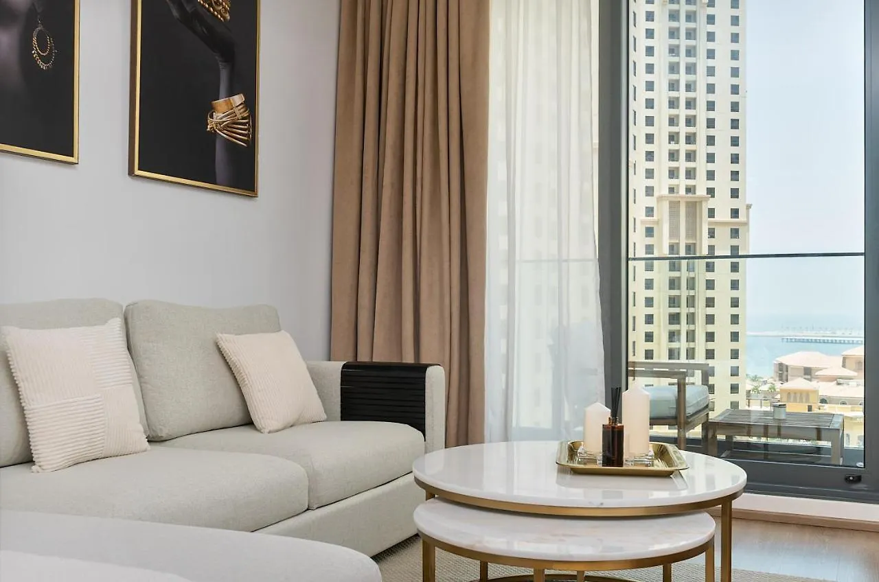 New Apt In Dubai Marina With Balcony And Sea View